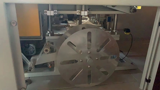 Sigillamento ad alta velocità degli strizzacervelli dell'involucro della macchina POF della manica di plastica automatica del film