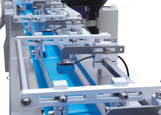 Cinghia di alimentazione d'imballaggio dell'alimento del biscotto del pane orizzontale automatico dell'impacchettatrice